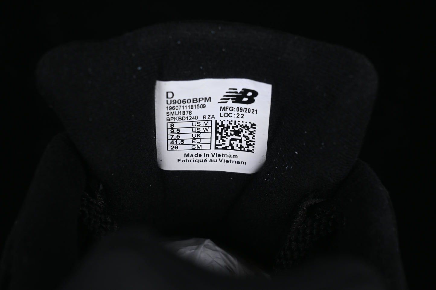 New Balance 9060 Triple Black U9060BPM