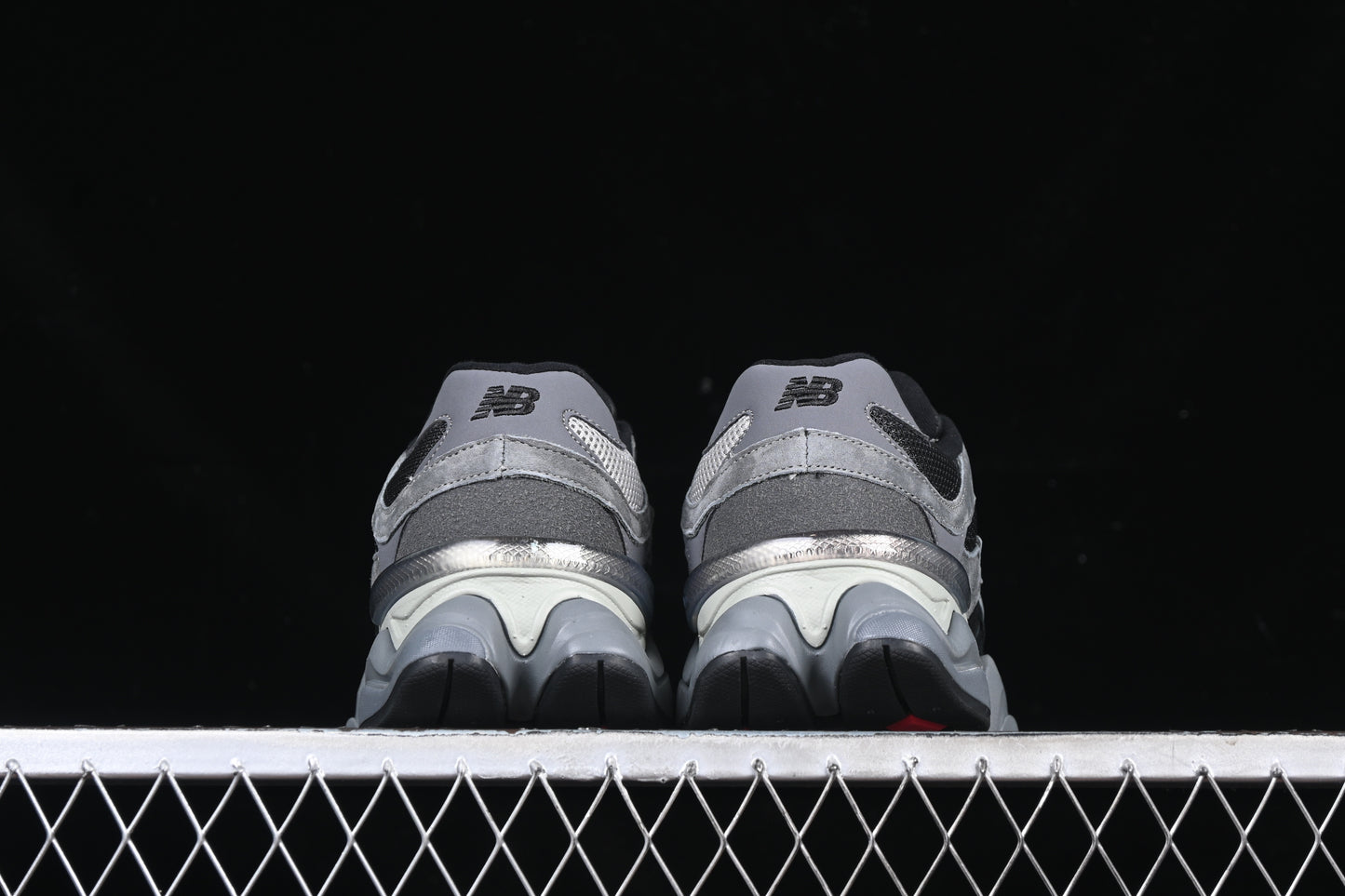 New Balance 9060 Black Castlerock U9060BLK