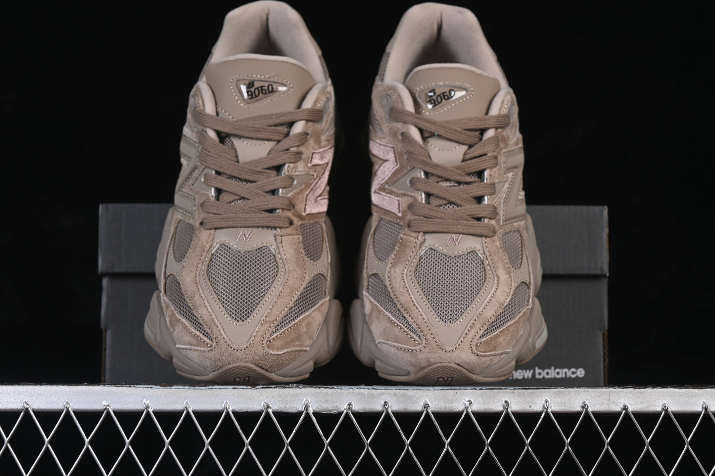 New Balance 9060 Chestnut U9060IWD