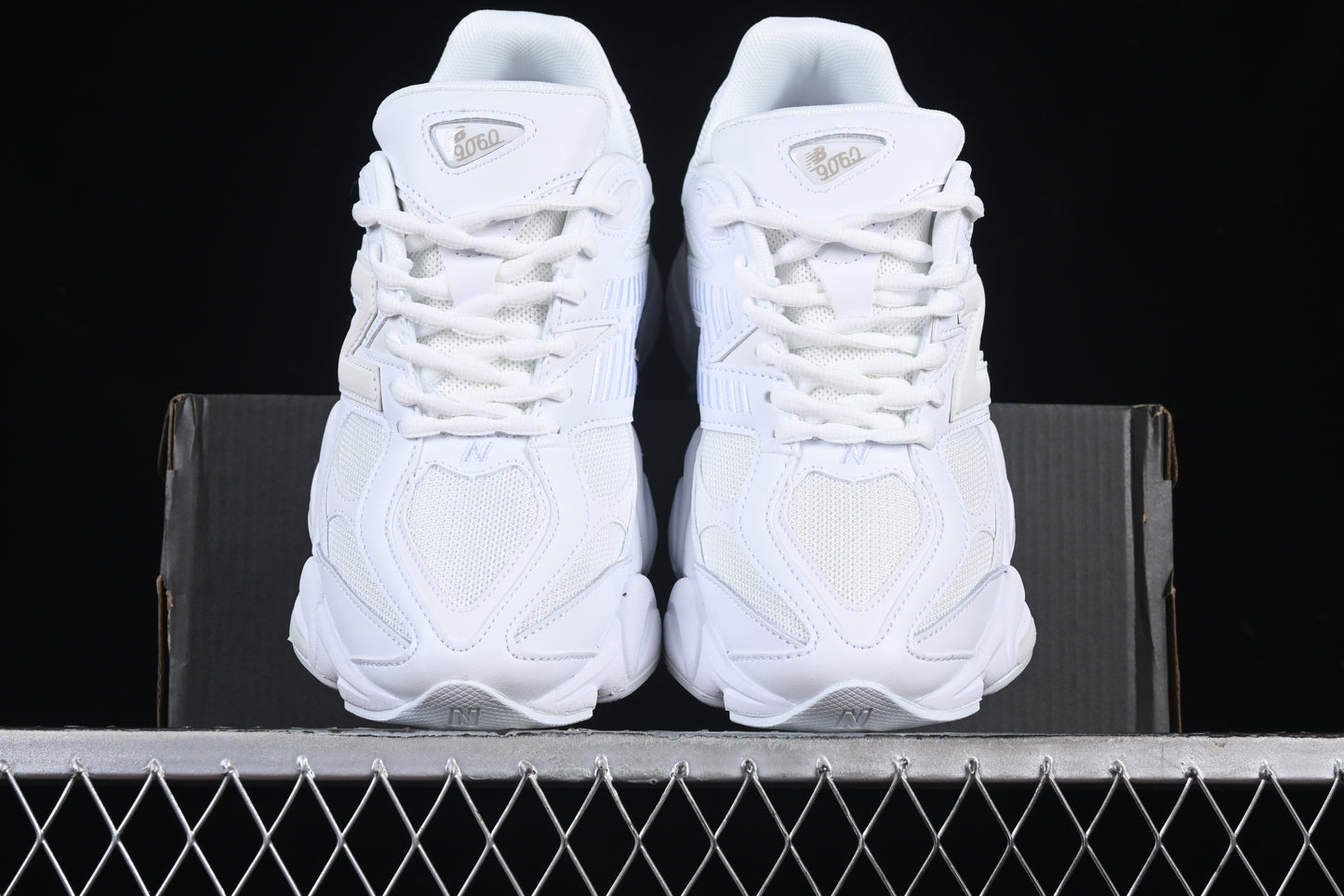 New Balance 9060 Triple White U9060NRJ