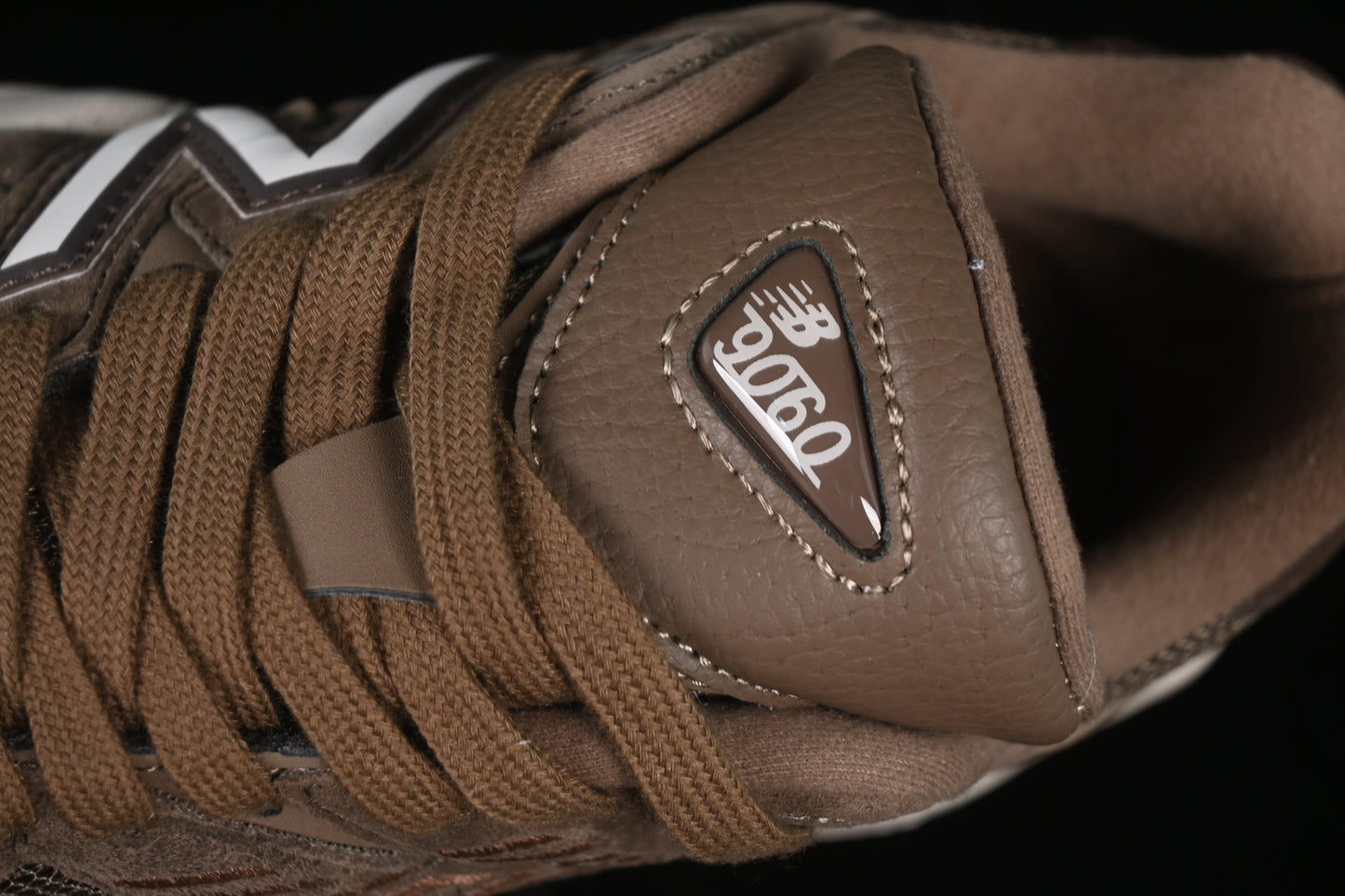 New Balance 9060 Mushroom Brown U9060JMR