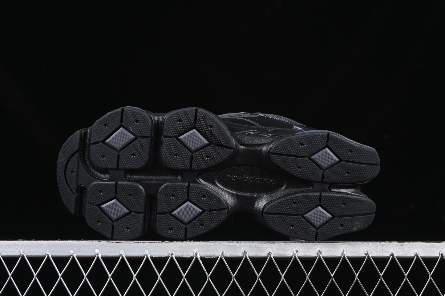 New Balance 9060 Triple Black Leather U9060NRI