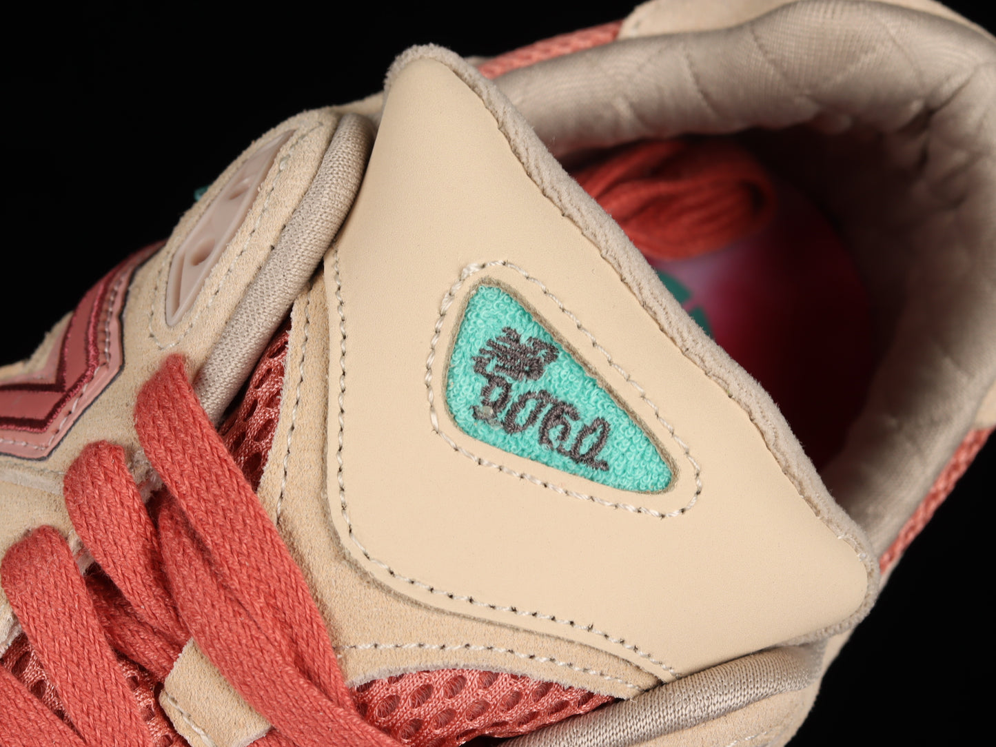 New Balance 9060 Penny Cookie Pink U9060JF1
