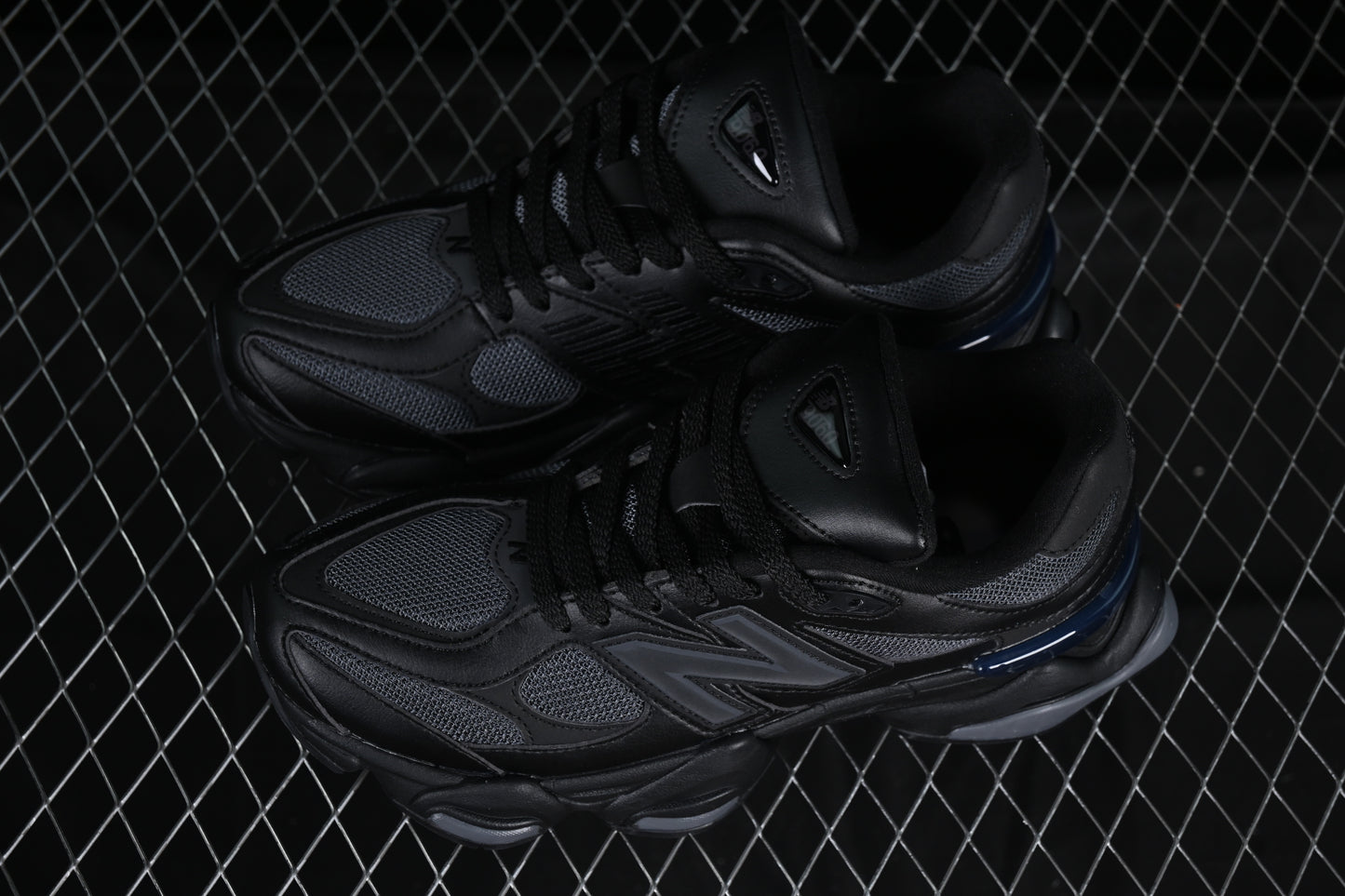 New Balance 9060 Triple Black Leather U9060NRI