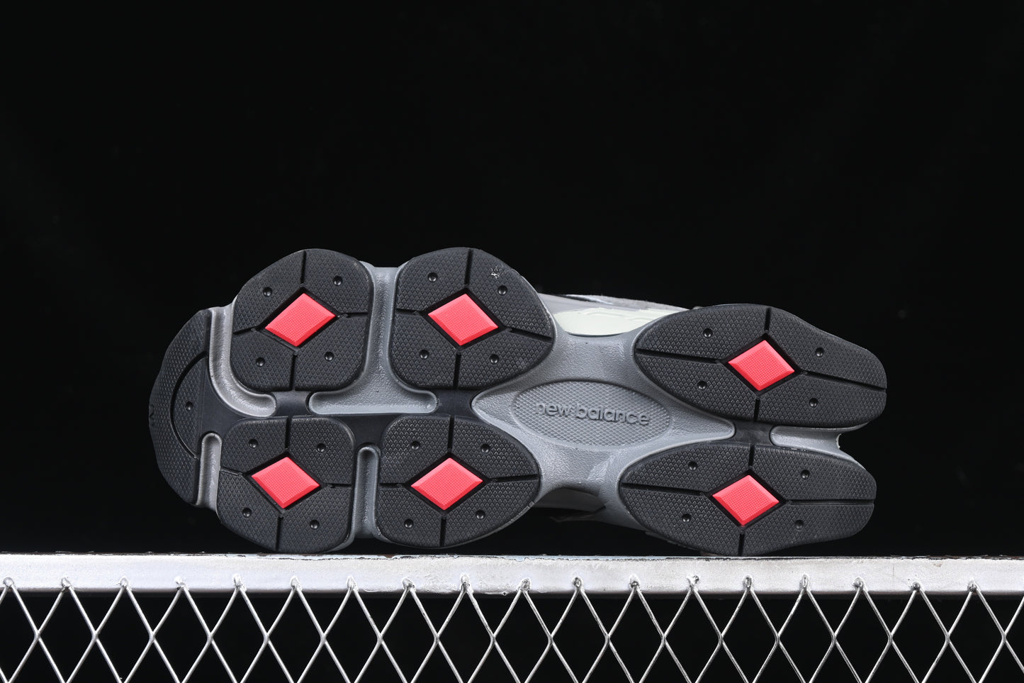 New Balance 9060 Black Castlerock U9060BLK