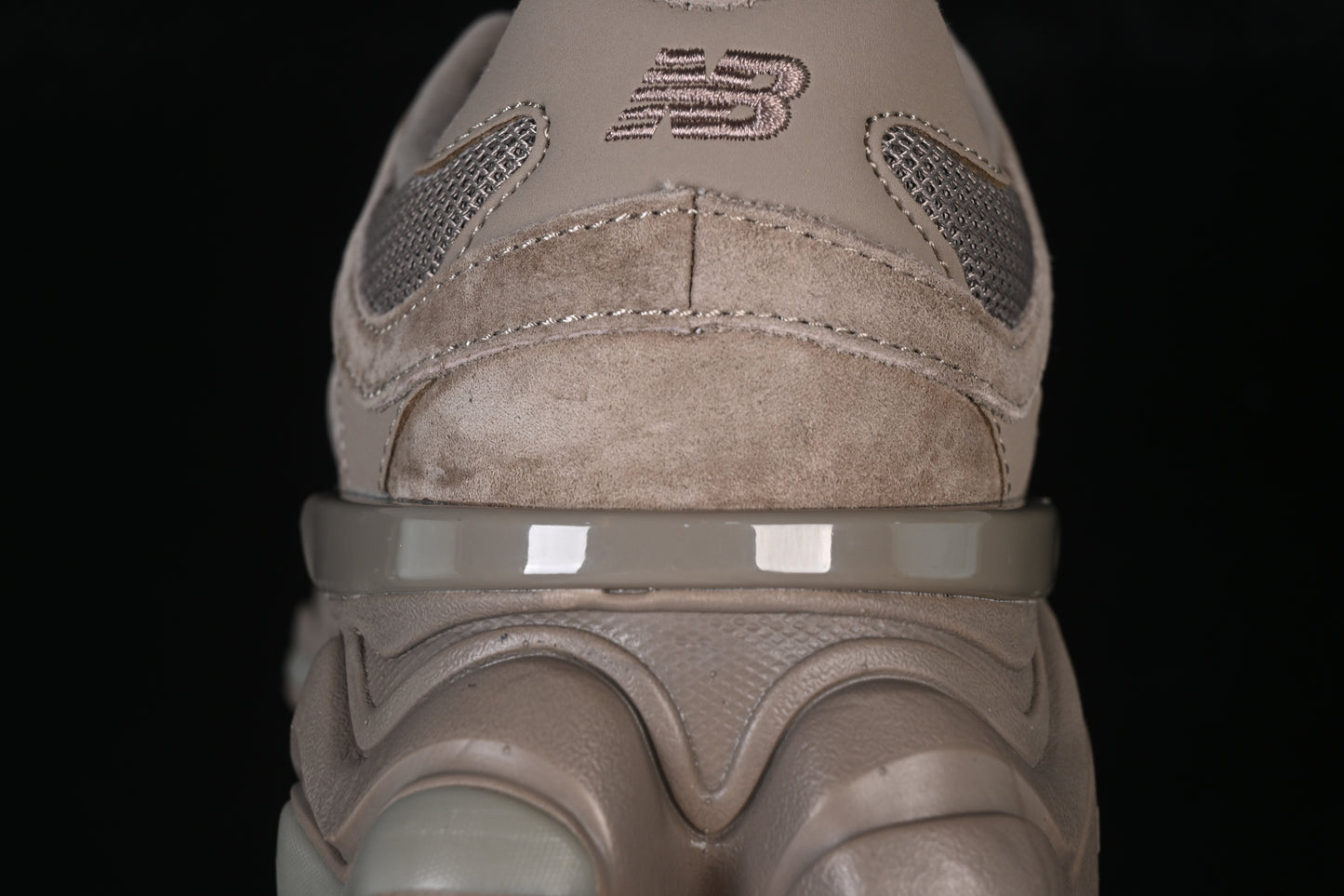 New Balance 9060 Chestnut U9060IWD