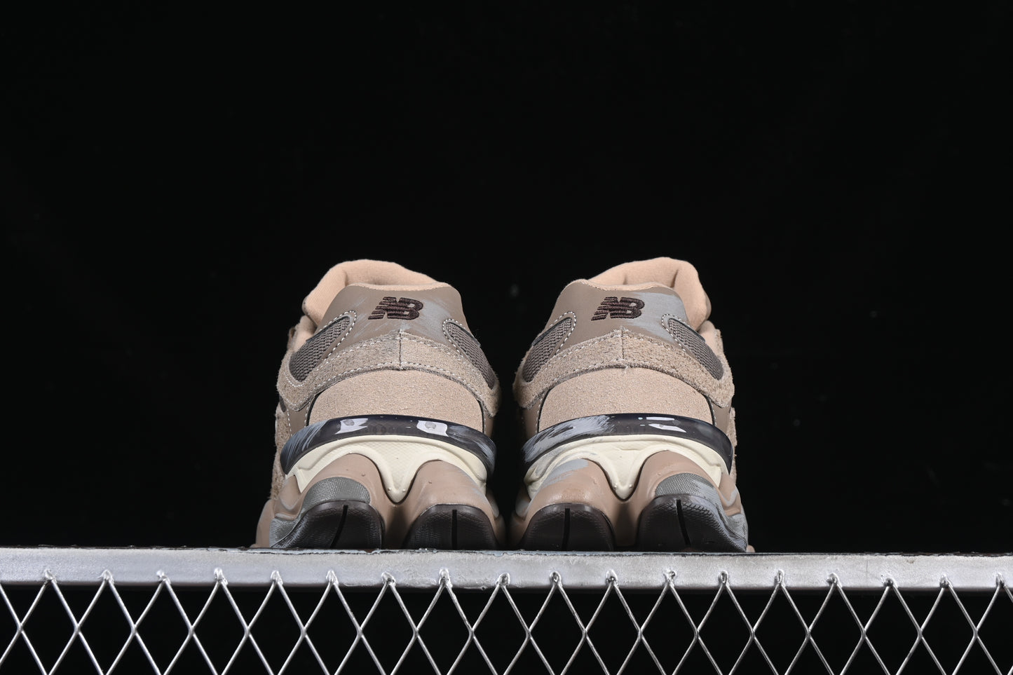 New Balance 9060 Mushroom U9060PB