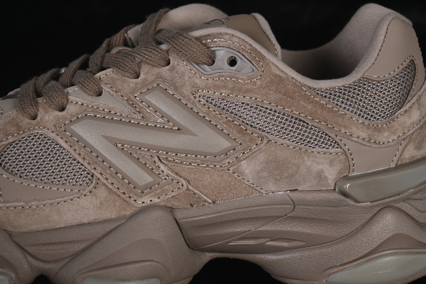 New Balance 9060 Chestnut U9060IWD