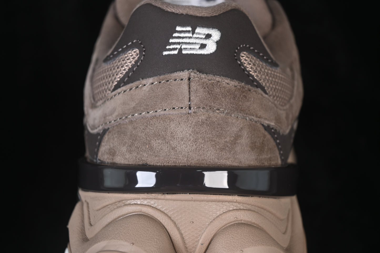 New Balance 9060 Brown ; U9060622