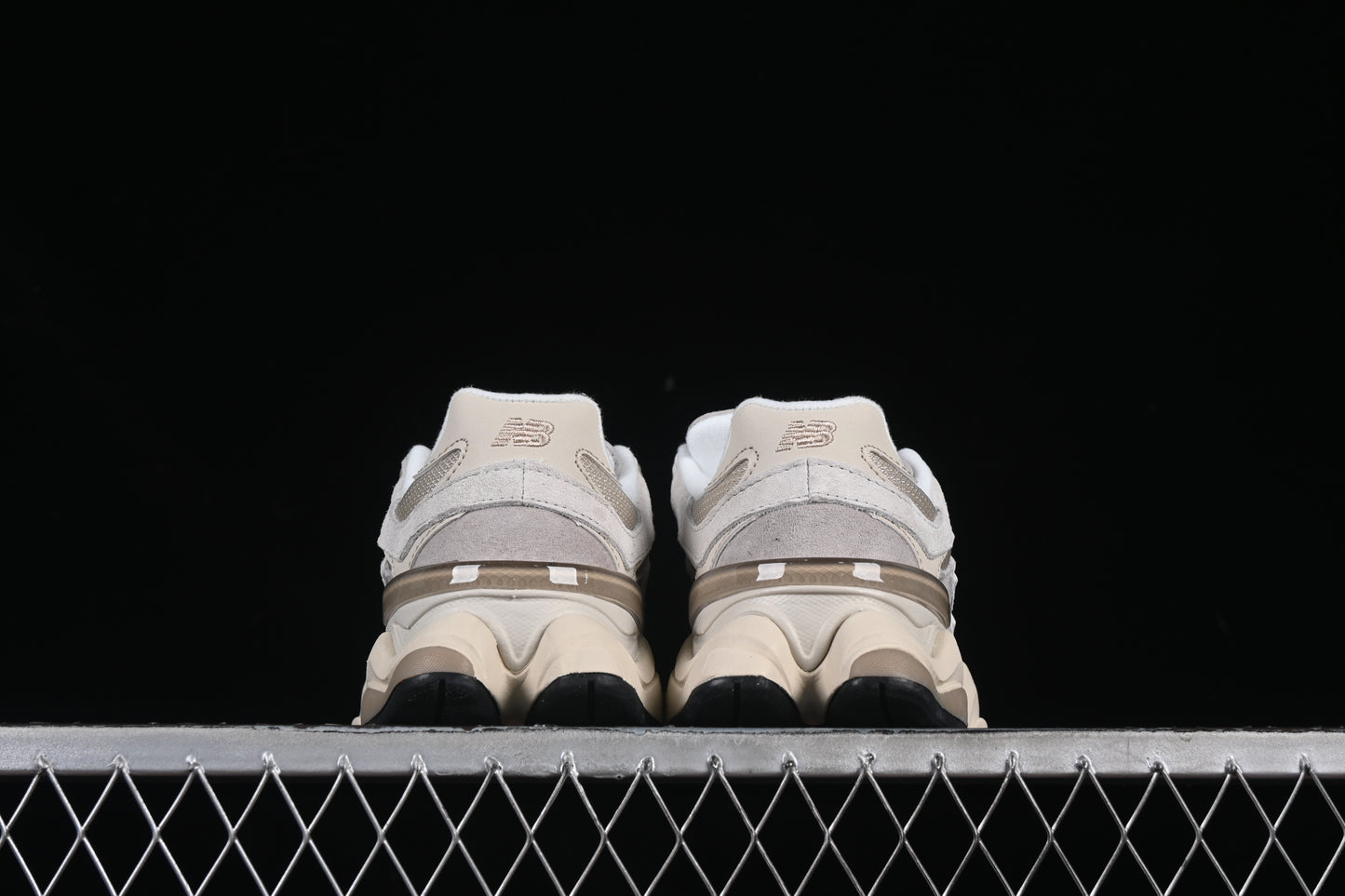 New Balance 9060 Oatmeal U9060JBC