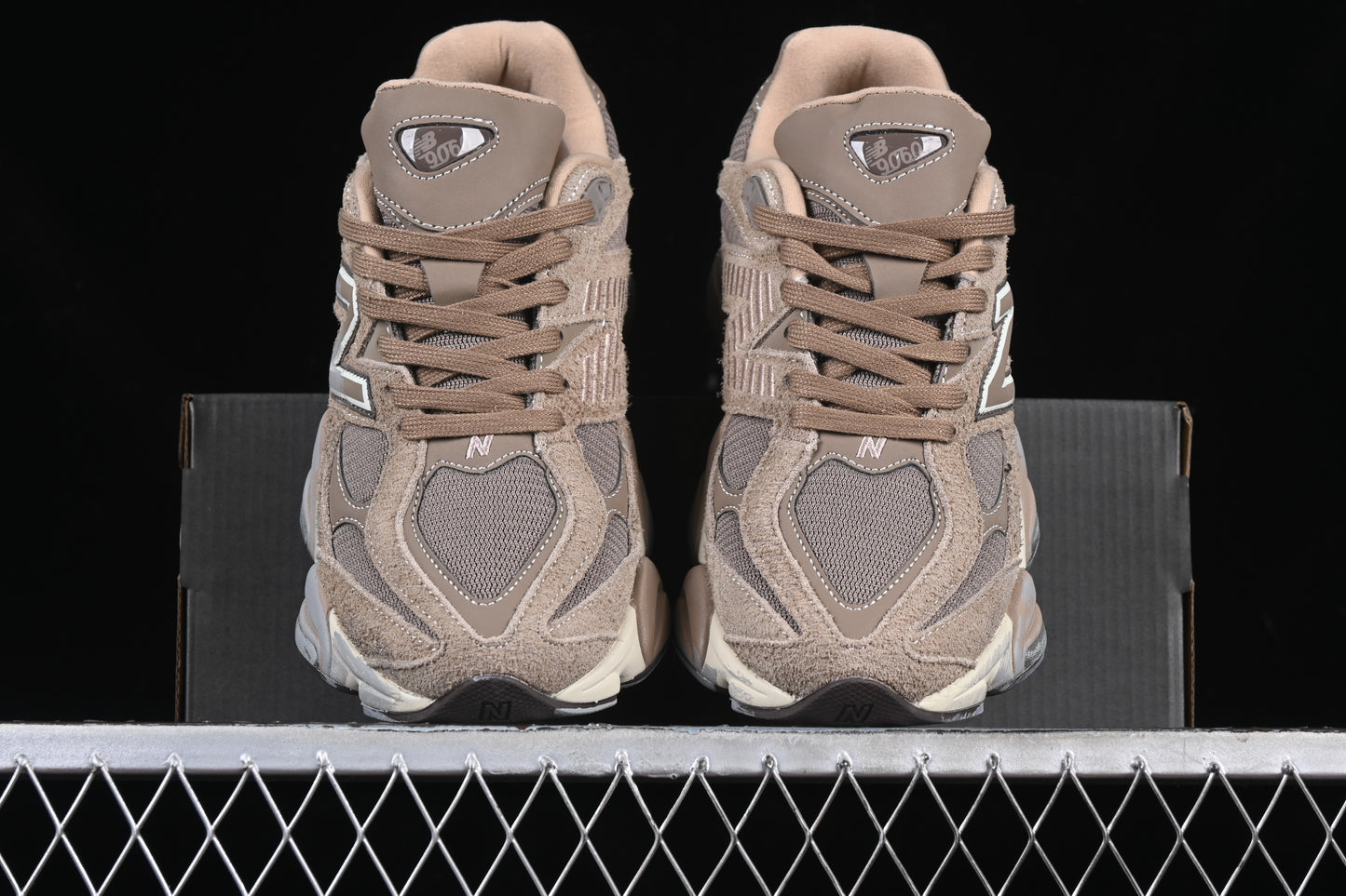 New Balance 9060 Mushroom U9060PB