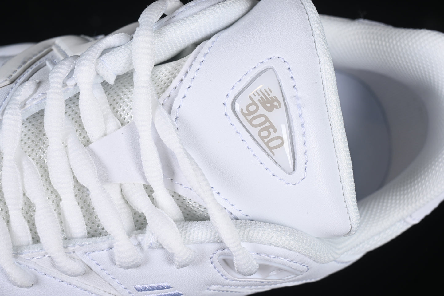 New Balance 9060 Triple White U9060NRJ